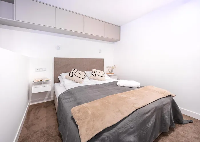 Yoga Zen, Z Tarasem I Widokiem Na Park Apartman *