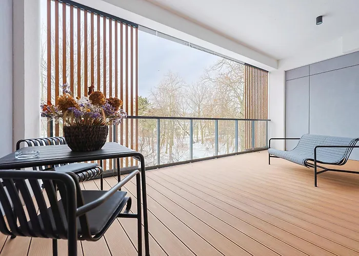 Yoga Zen, Z Tarasem I Widokiem Na Park Łódź