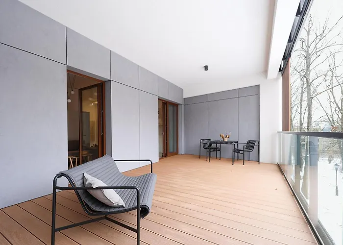 Yoga Zen, Z Tarasem I Widokiem Na Park Łódź