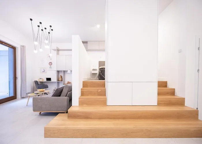 Yoga Zen, Z Tarasem I Widokiem Na Park Łódź